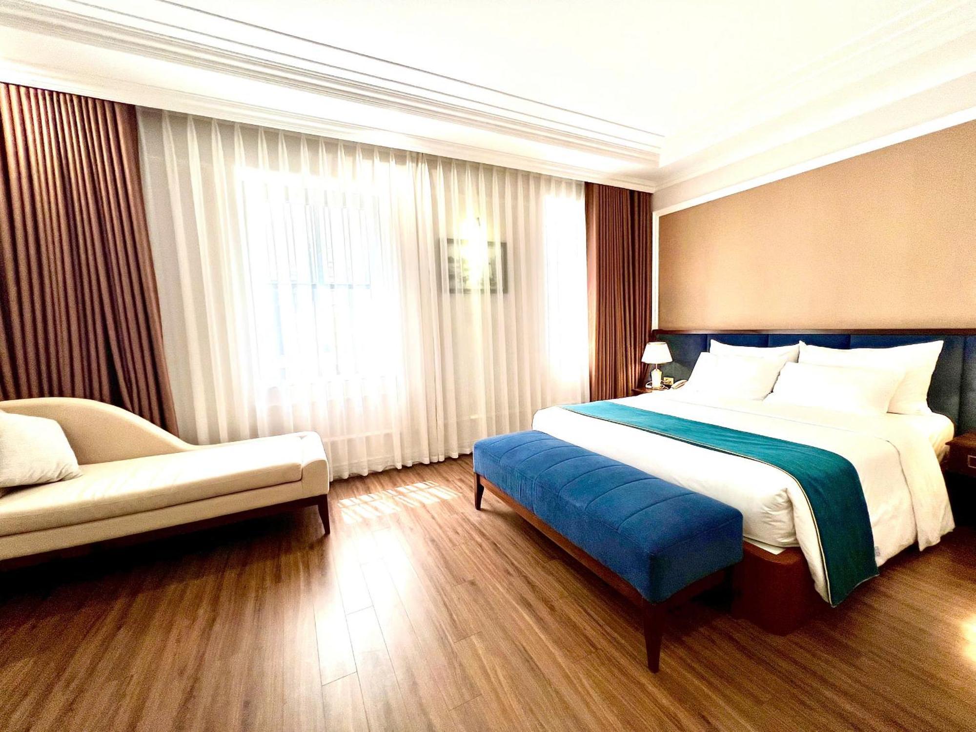 Rubyqueen Halong Hotel Ha Long Exteriér fotografie