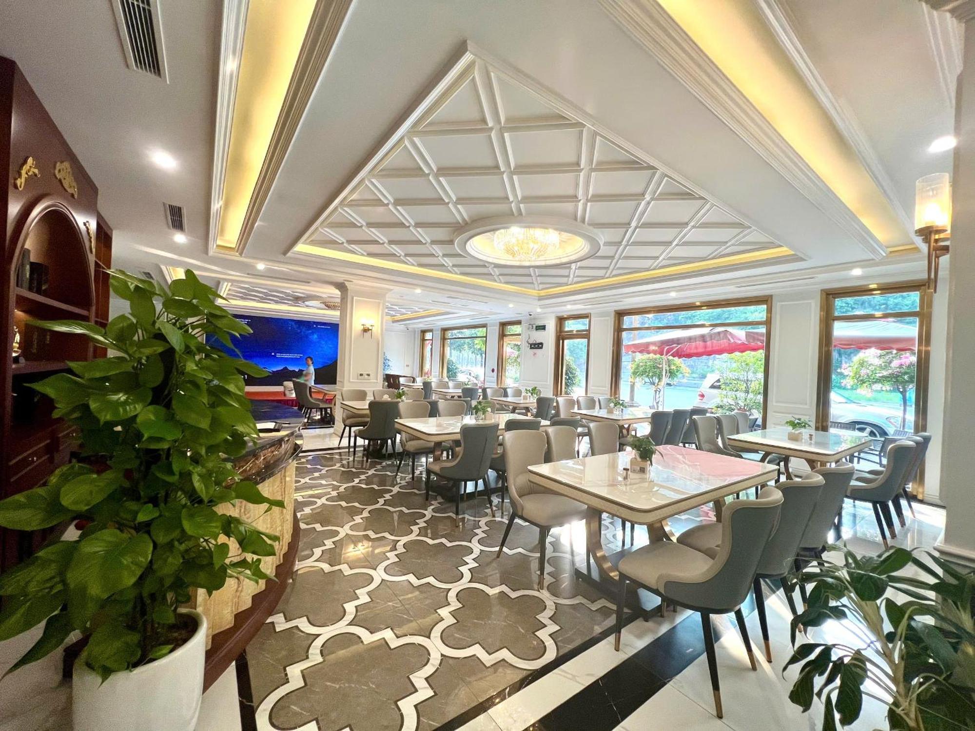 Rubyqueen Halong Hotel Ha Long Exteriér fotografie